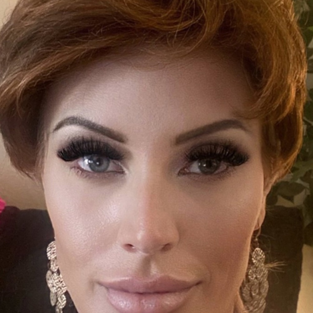 Tony of Beverly Short Auburn Wig